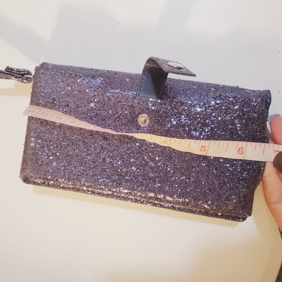 ADRIENNE VITTADINI glitter wallet with strap - Picture 7 of 11